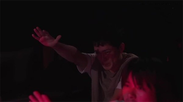 AI-迪丽热巴-指到谁就要和我做爱哦